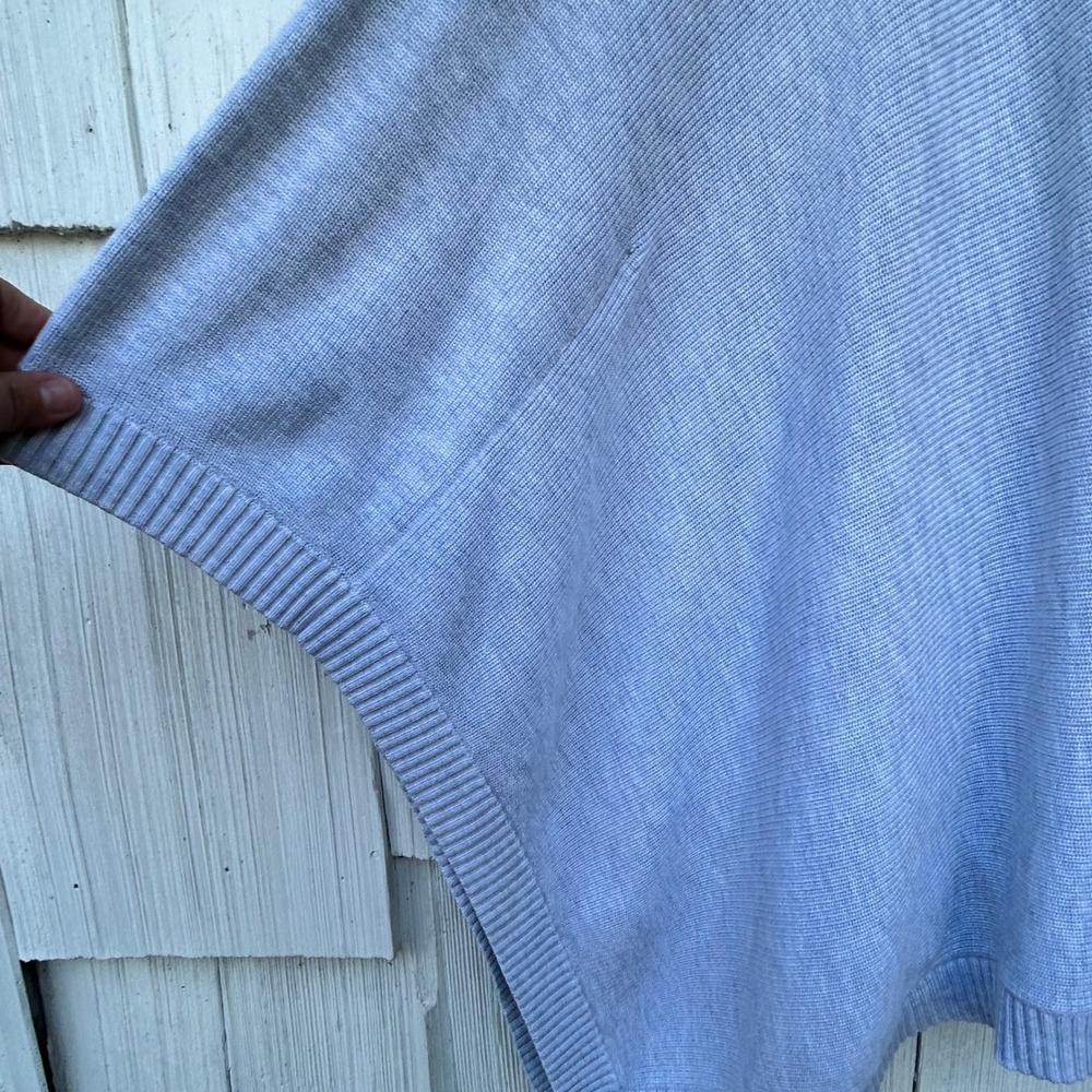 Lululemon Women's Heather Core Grey 3 Way Divinity Poncho, Shawl, Wrap‎ - Picture 5 of 8